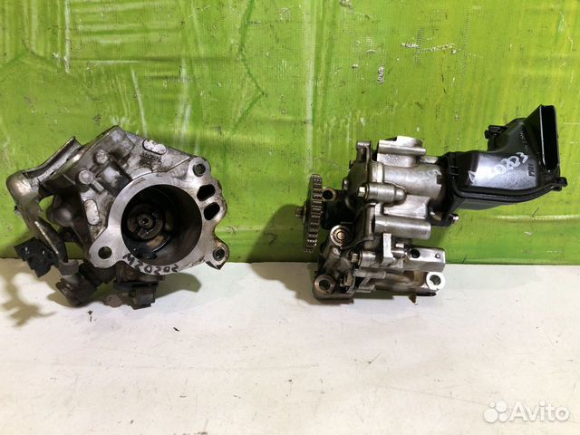 Насос вакуумный, масляный Mazda CX-5 2,5 PYY1