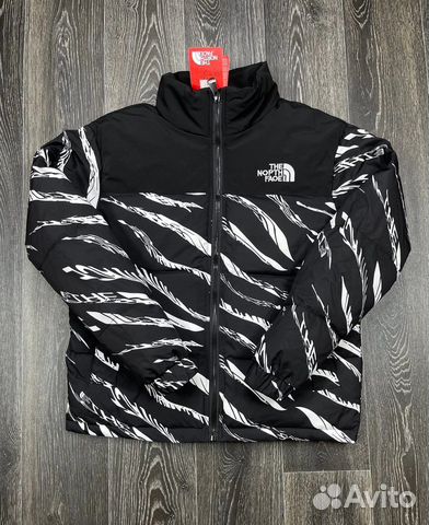 Новая качественная куртка The North Face