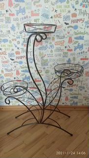 Подставка под цветы металлическая
