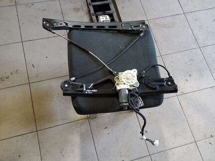 Электростеклоподъемник Mersedes w211,передний прав