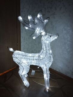 Новогодний олень