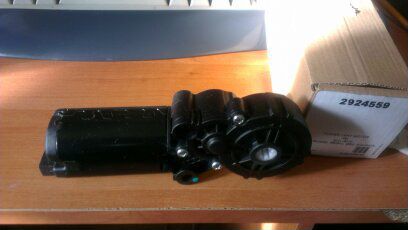 Мотрор регулировки сидения GM 2924559 новый