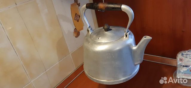 Чайник дореволюционный литой алюминий сем. раритет