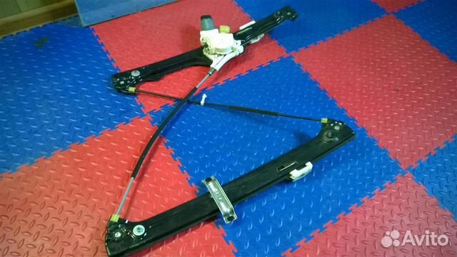 Стеклоподъемник передний левый BMW X5 E70