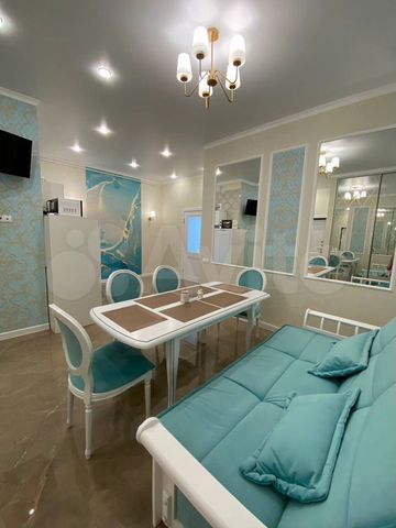 2-к. квартира, 50 м², 8/10 эт.