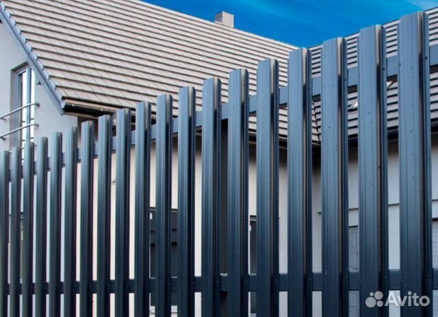 Металлический забор под штакетник купить в Мысках | Товары для дома и ...