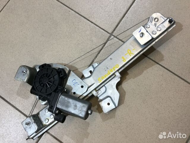 Стеклоподъемник задний правый Рено Сандеро 09-14