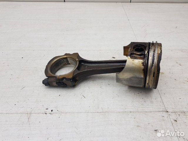 Поршень с шатуном Kia Sportage 1 FE 2001