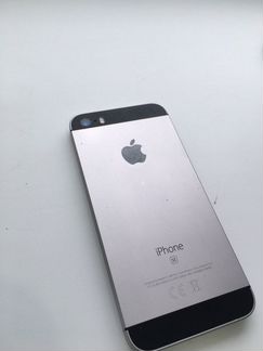 Телефон iPhone se