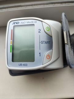 Тонометр анд 402 на запястье. Тонометр ub-402 на запястье. Тонометр and ub-402. Тонометр and ub-403. Тонометр and ub-403.