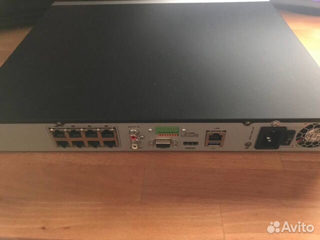 IP видеорегистратор Hikvision DS-7608NI-K2/8P