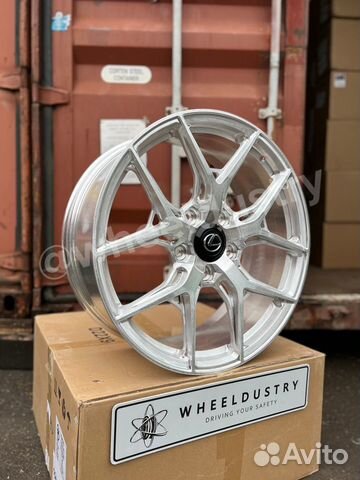 Кованые диски R22 для Lexus LX570