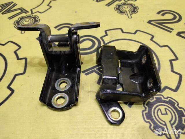 Петли двери задние левые Infiniti Fx35 S50 VQ35DE