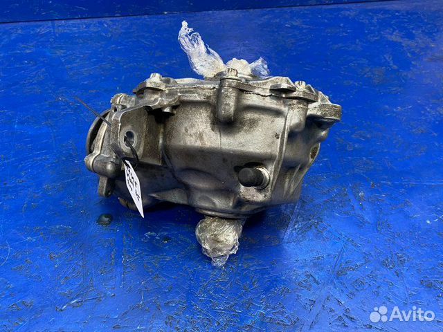 Раздатка передняя Mercedes-Benz C-Class W204 M272