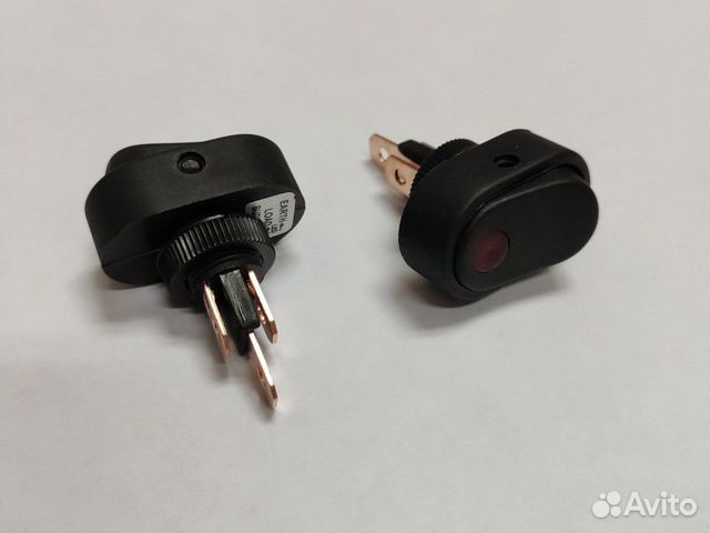 Овальный клавишный выключатель 12В 30А