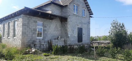 Дом 180 м² на участке 10 сот.