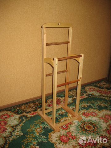 Напольная вешалка