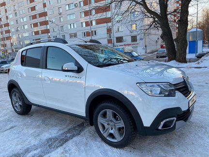 Renault Sandero Stepway 1.6 МТ, 2021, 5 985 км