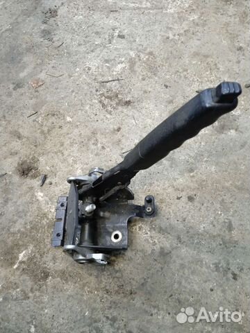 Механизм ручника Вольво 850