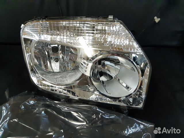 Фара правая Renault Duster дорестайлинг