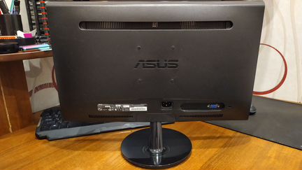 Монитор Asus VS208DR