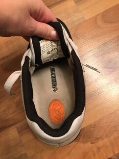 Кроссовки на роликах