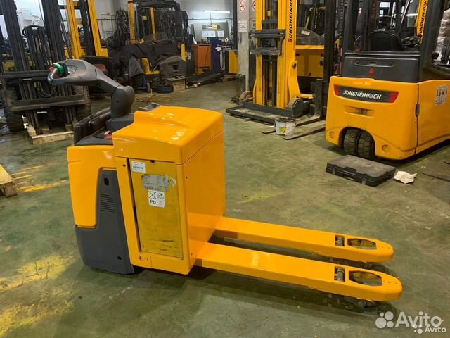 Транспортировщик паллет б/у Jungheinrich ERE 120