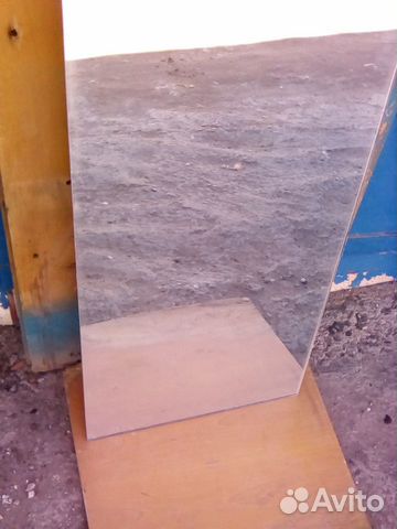 Зеркало без рамы