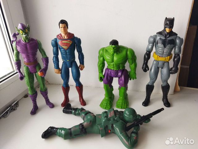 Игрушки для мальчика, фигурки, человечки