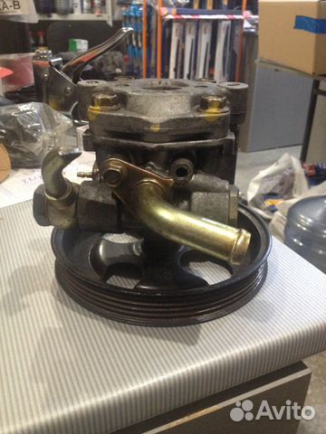 Mitsubishi MR 353612 Насос гидроусилителя