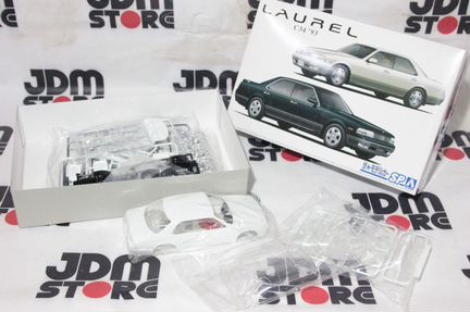 Сборная модель Nissan Laurel Medalist V/Club S '93