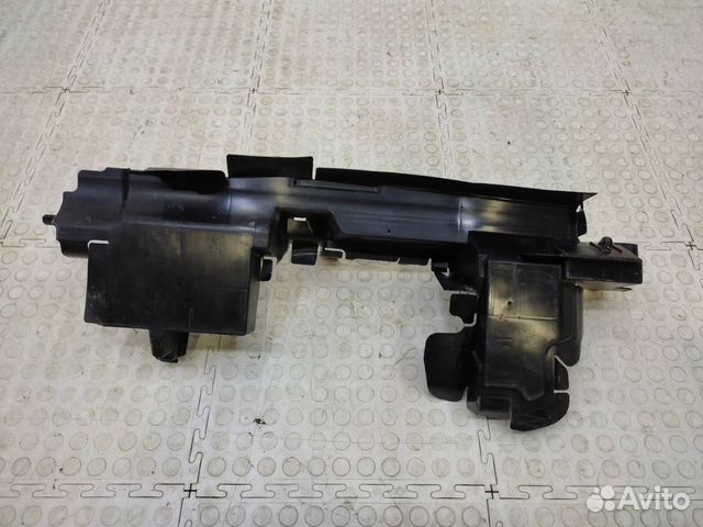 Воздуховод радиатора левый Toyota Camry XV70 2017