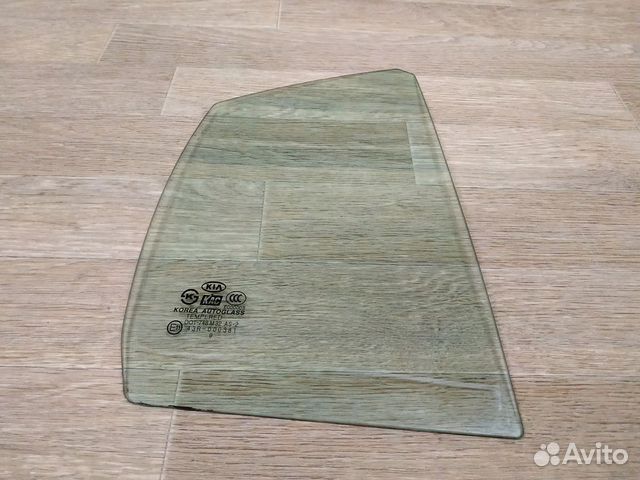 Стекло двери задней правой глухое Kia Rio 2