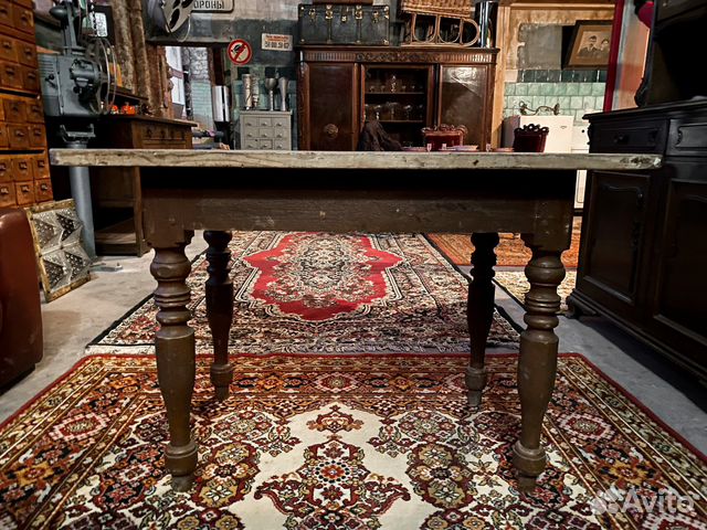 Стол старинный