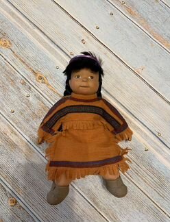 Мягкие игрушки, кукла