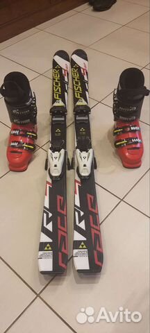 Горнолыжные ботинки и лыжи детские