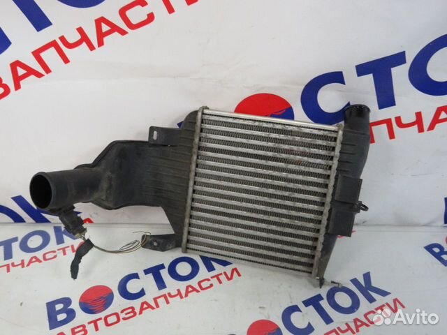 Радиатор интеркулера opel zafira A05 Z20LER