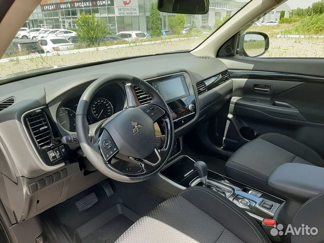 Mitsubishi Outlander 2.0 CVT, 2021, 22 600 км