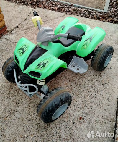 Детский квадроцикл на аккумуляторе