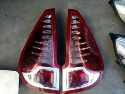 Фонари Renault Scenic3