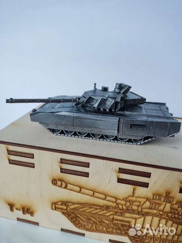 Модель танка Армата Т-14 в масштабе 1/72