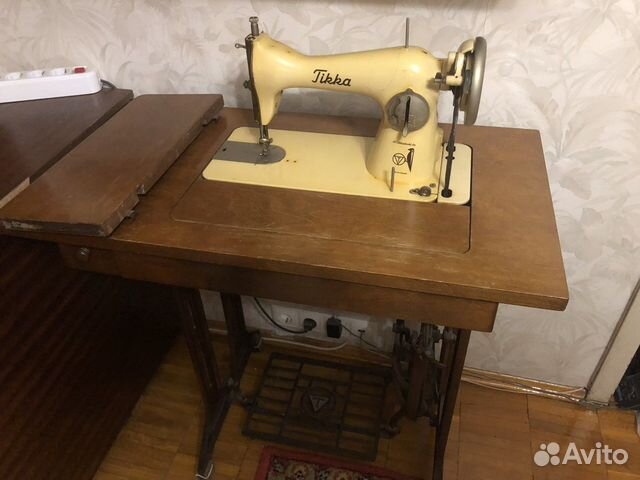 Швейная машина Тикка