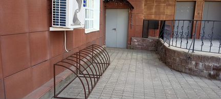 Велопарковки полноразмерные для велосипеда наличии