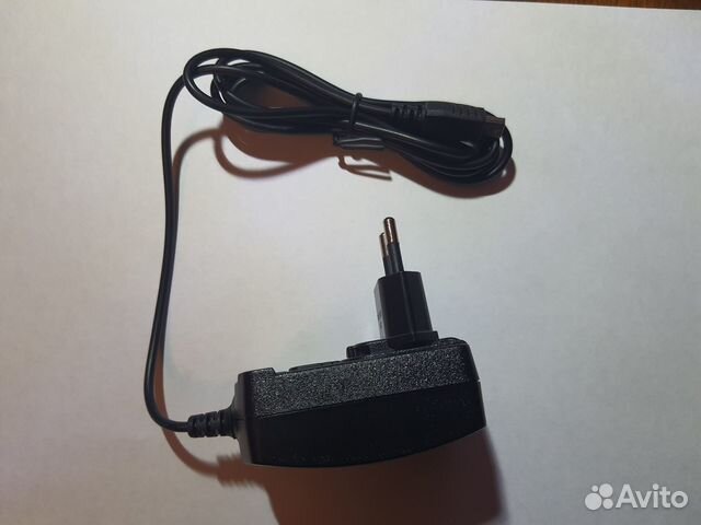 Сетевое зарядное устройство для Garmin (220в)