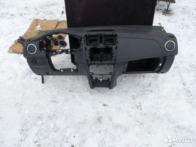 Торпедо Renault Logan II