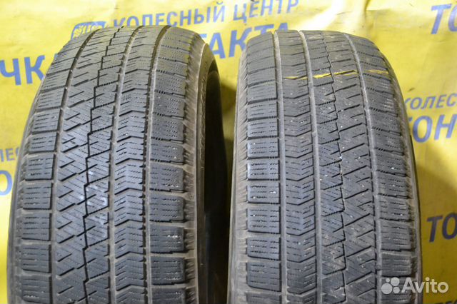 Bridgestone Blizzak VRX2 215/60 R17