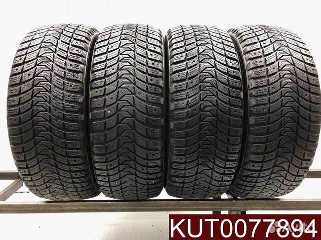 Michelin X-Ice North 3 215/55 R17 107U