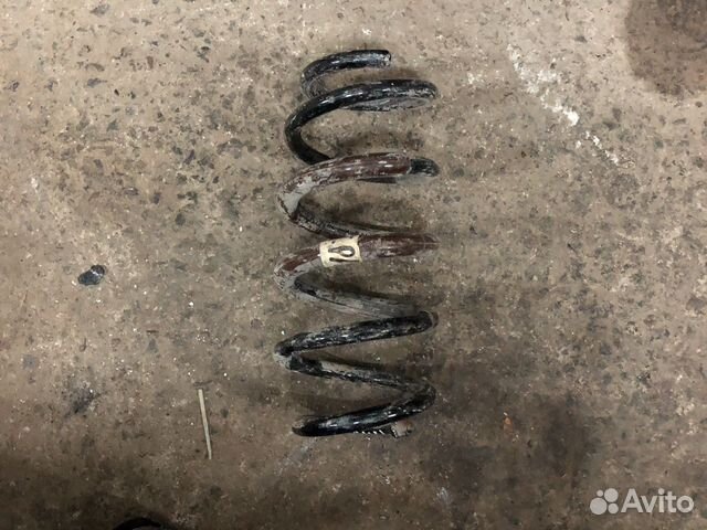 Toyota rav 4 пружина задняя