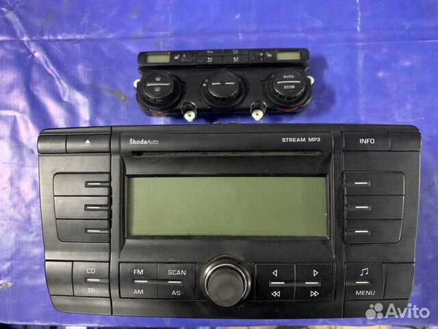 Магнитола MP3 б/у Шкода Октавия Skoda Octavia A5