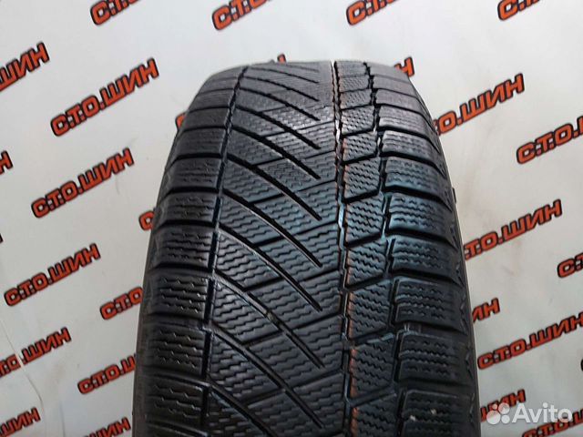 Continental ContiVikingContact 6 215/60 R17 96T
